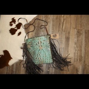 Leather crossbody handbag